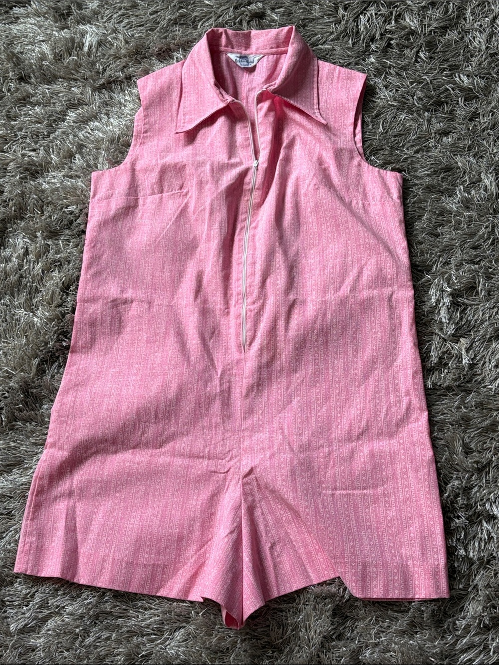 Cracker Barrel Pink Sleeveless Retro Romper with Collar Medium